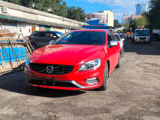 2014 Volvo V60 I Рестайлинг, красный, 1300000 рублей, вид 5