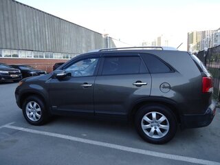 2011 Kia Sorento II, коричневый, 1300000 рублей, вид 2