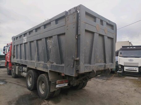 2024 Shacman (Shaanxi) SX3318, красный, 4777000 рублей, вид 4