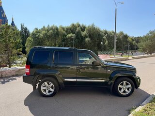 2010 Jeep Cherokee IV (KK), зелёный, 1130000 рублей, вид 3
