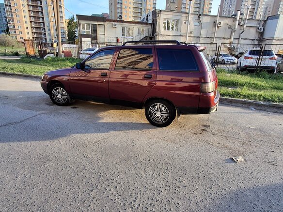 2004 Lada (ВАЗ) 2111 21112, красный, 240000 рублей - вид 7