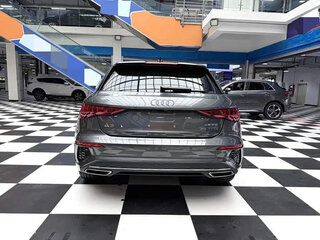2023 Audi A3 35 TFSI Long IV (8Y), серый, 1800000 рублей, вид 4