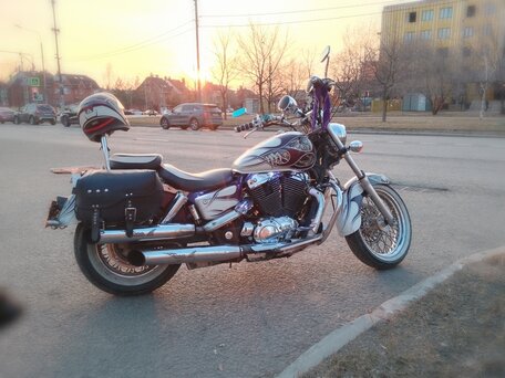 1997 Honda VT 1100, белый, 610000 рублей, вид 1