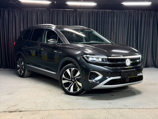 2024 Volkswagen Talagon I, серый, 4499000 рублей, вид 3