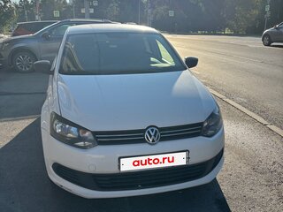 2012 Volkswagen Polo V, белый, 550000 рублей, вид 2