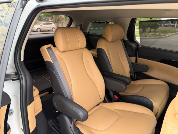 2021 Kia Carnival IV, белый, 4300000 рублей - вид 32