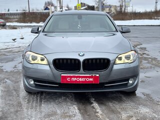 2012 BMW 5 серии 520i VI (F10/F11/F07), серый, 1750000 рублей, вид 3