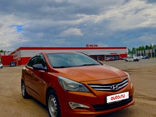 2015 Hyundai Solaris I Рестайлинг, оранжевый, 850000 рублей, вид 2
