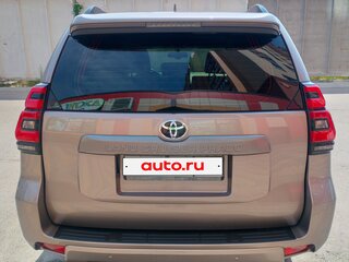 2019 Toyota Land Cruiser Prado 150 Series Рестайлинг 2, коричневый, 4450000 рублей, вид 4