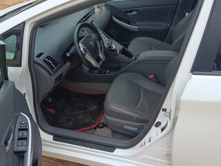 2009 Toyota Prius III (XW30), белый, 880000 рублей, вид 5