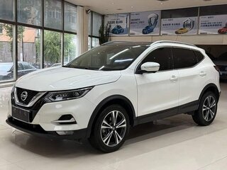 2022 Nissan Qashqai II Рестайлинг, белый, 1800008 рублей, вид 1