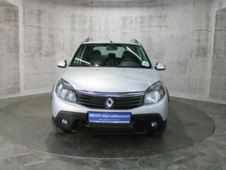 2014 Renault Sandero Stepway I, серебристый, 577000 рублей, вид 2