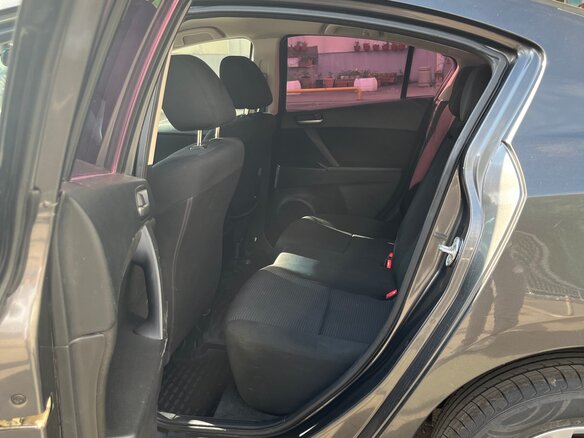 2012 Mazda 3 II (BL) Рестайлинг, серый, 685000 рублей - вид 16