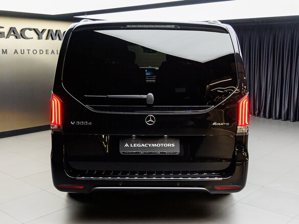 2025 Mercedes-Benz V-Класс 300 d экстра длинный III (W447) Рестайлинг 2, чёрный - вид 6