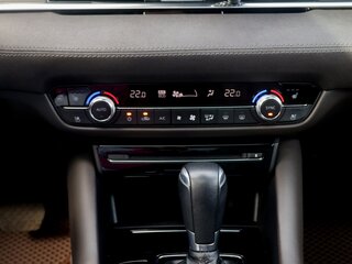 2019 Mazda 6 III (GJ) Рестайлинг 2, синий, 2700000 рублей, вид 5