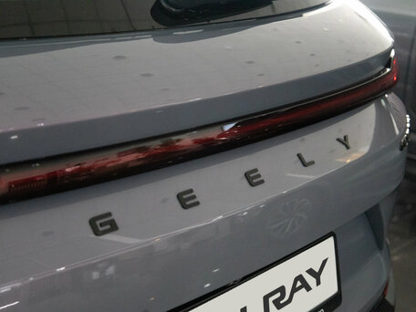 2026 Geely Coolray I Рестайлинг 2, фиолетовый, 2964990 рублей, вид 5