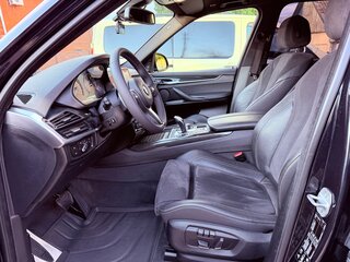 2017 BMW X5 30d III (F15), чёрный, 4500000 рублей, вид 4