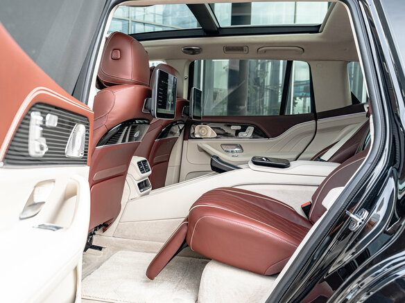 2025 Mercedes-Benz Maybach GLS 600 I Рестайлинг, чёрный, 33690000 рублей - вид 29
