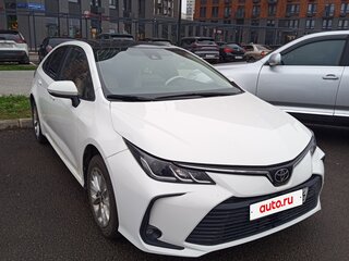 2022 Toyota Corolla XII (E210), белый, 1750000 рублей, вид 2