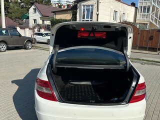 2009 Mercedes-Benz C-Класс 180 5G-TRONIC III (W204), белый, 1050000 рублей, вид 4