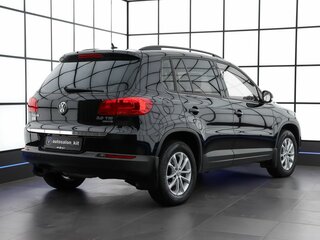 2014 Volkswagen Tiguan I Рестайлинг, чёрный, 1749000 рублей, вид 4