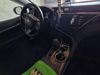 2019 Toyota Camry VIII (XV70), белый, 3600000 рублей, вид 4