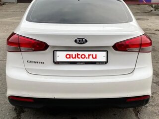 2019 Kia Cerato III Рестайлинг (Classic), белый, 1200000 рублей, вид 2