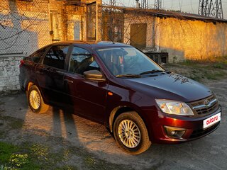 2015 Lada (ВАЗ) Granta I, красный, 600000 рублей, вид 4