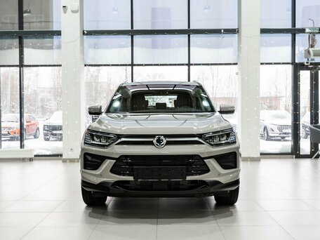 2025 KGM Korando, бежевый, 4005000 рублей, вид 2