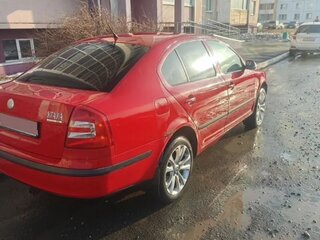 2007 Skoda Octavia II (A5), красный, 359999 рублей, вид 4