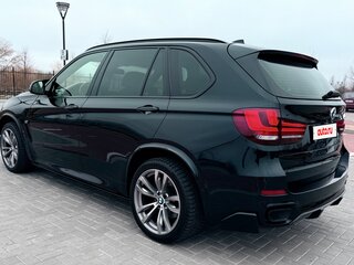 2017 BMW X5 40d III (F15), чёрный, 3157000 рублей, вид 4