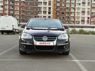2009 Volkswagen Jetta V, чёрный, 650000 рублей, вид 2