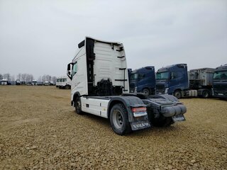 2023 Volvo FH, белый, 13181250 рублей, вид 4