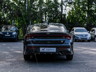 2021 Kia K5 III, чёрный, 2099000 рублей, вид 4