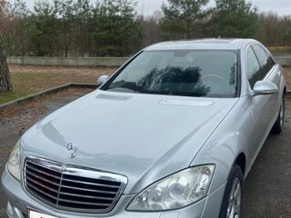 2007 Mercedes-Benz S-Класс 320 V (W221), серебристый, 1400000 рублей, вид 2