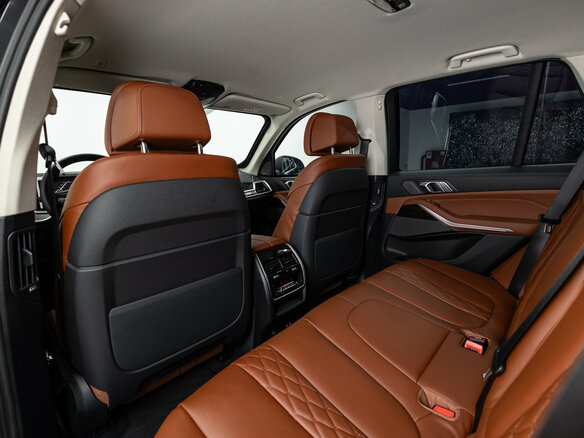 2026 BMW X5 40i IV (G05/G18) Рестайлинг, чёрный, 29990000 рублей - вид 25