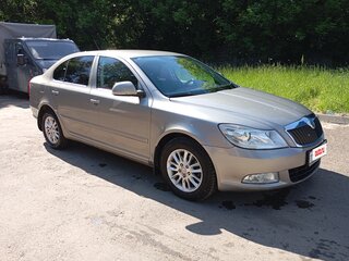 2012 Skoda Octavia II (A5) Рестайлинг, бежевый, 700000 рублей, вид 1