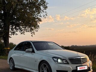 2011 Mercedes-Benz C-Класс 180 BlueEFFICIENCY III (W204) Рестайлинг, белый, 1800000 рублей, вид 4