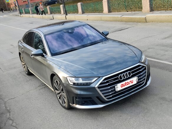 2019 Audi A8 50 TDI IV (D5), серый - вид 2