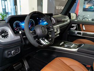 2026 Mercedes-Benz G-Класс AMG 63 AMG II (W465) Рестайлинг, зелёный, 34990000 рублей, вид 2