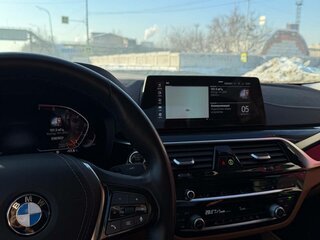2020 BMW 5 серии 520i VII (G30/G31/G38), чёрный, 4870000 рублей, вид 5