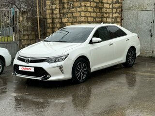 2017 Toyota Camry VII (XV50) Рестайлинг, белый, 2150000 рублей, вид 1
