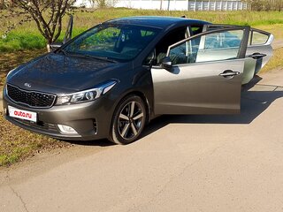 2019 Kia Cerato III Рестайлинг (Classic), серый, 1700000 рублей, вид 5