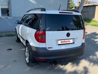2010 Skoda Yeti I, белый, 960000 рублей, вид 5