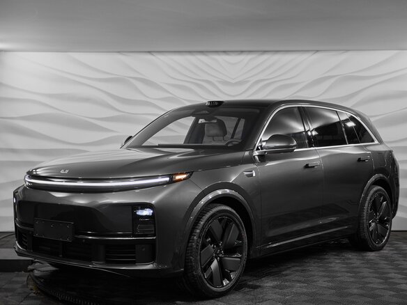 2026 Li Auto (Lixiang) L7 52.3 kWh I Рестайлинг, серый, 10590000 рублей