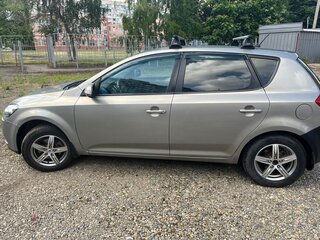 2010 Kia Ceed I Рестайлинг, серебристый, 570000 рублей, вид 4