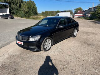 2010 Mercedes-Benz C-Класс 180 BlueEFFICIENCY III (W204), чёрный, 1040000 рублей, вид 1