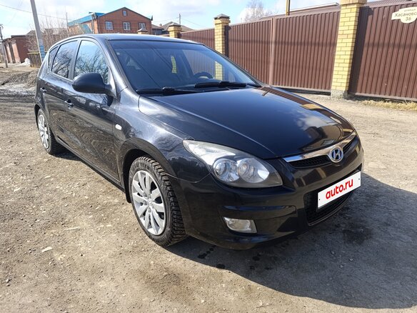2009 Hyundai i30 I, чёрный - вид 1