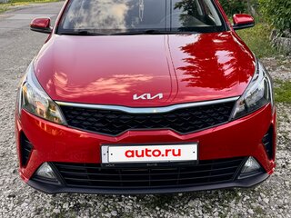 2021 Kia Rio IV Рестайлинг, красный, 1750000 рублей, вид 2