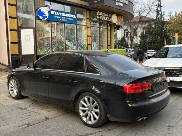 2008 Audi A4 IV (B8), чёрный, 1000000 рублей - вид 12